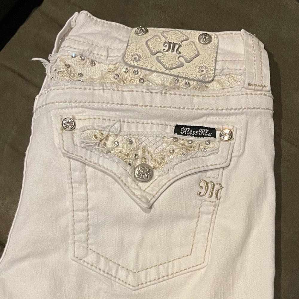 Miss Me Capri jeans.